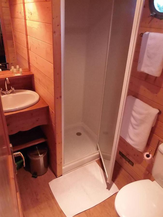 Roulotte accès privatif spa Pauilhac Extérieur photo
